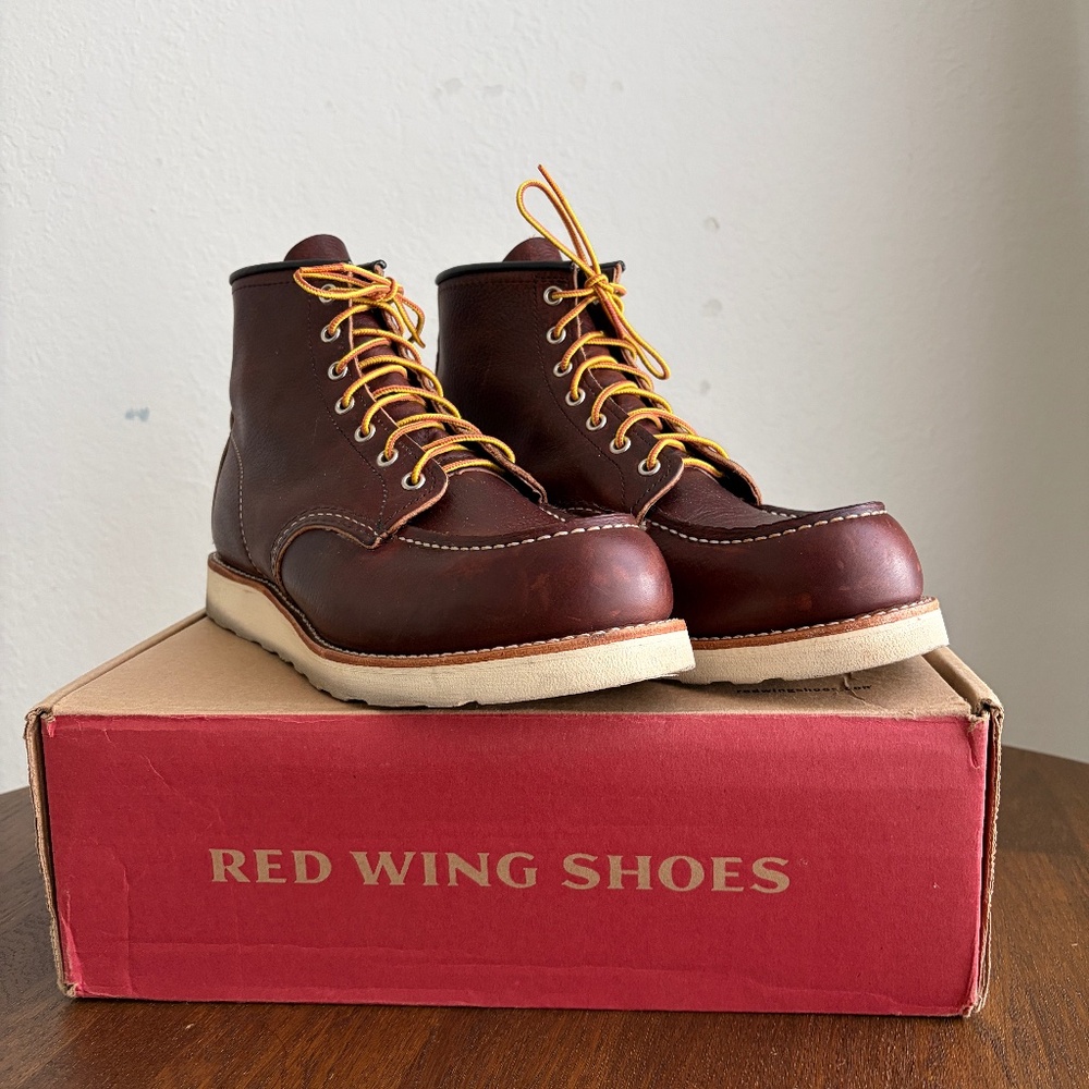 Red Wing 8138 Classic Moc Toe Boots • Men’s 10.5 D • Briar Oil Slick Brown Leath